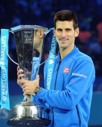 Tennis - 2015 ATP Tennis Herren World Tour Finals at The O2 - Day Seven Singles Final : Novak Djokovic (Srb) v Roger Federer (Sui) Novak Djokovic with the trophy COLORSPORT ANDREW COWIE 