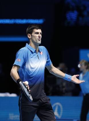 22.11.2015 the O2 London, England. ATP Tennis Herren Tour Finals Day 8. Novak Djokovic (SRB) defeats Roger Federer (SUI) in his men s singles Final match by a score of 6-3, 6-4 during Day Eight Barclays ATP World Tour Finals from the O2 Arena xHongboxChenx  ActionPlus11683878
