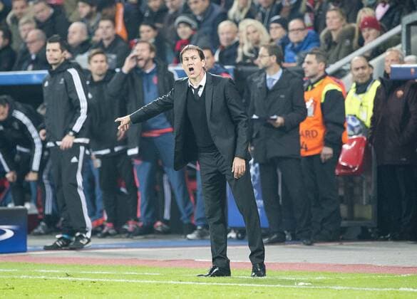 Trainer Rudi GARCIA, Rom, Gestik, Geste, Fussball Champions League,Vorrunde, 3. Spieltag, Gruppe E, Bayer 04 Leverkusen (LEV) - AS Rom 4:4, am 20.10.2015 in Leverkusen Deutschland.