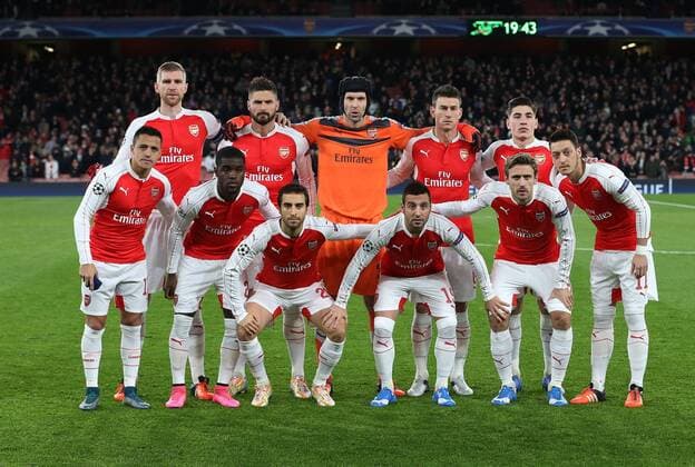 UEFA Champions League 2015 2016 - FC Arsenal London - Hintere Reihe v.li.: Per Mertesacker, Olivier Giroud, Petr Cech, Laurent Koscielny, Hector Bellerin; vorn: Alexis Sanchez, Joel Campbell, Mathieu Flamini, Santi Cazorla, Nacho Monreal, Mesut Özil. EDITORIAL USE ONLY. No use with unauthorised audio, video, data, fixture lists, club league logos or live services. Online in-match use limited to 120 images, no video emulation. No use in betting, games or single club league player publications.
