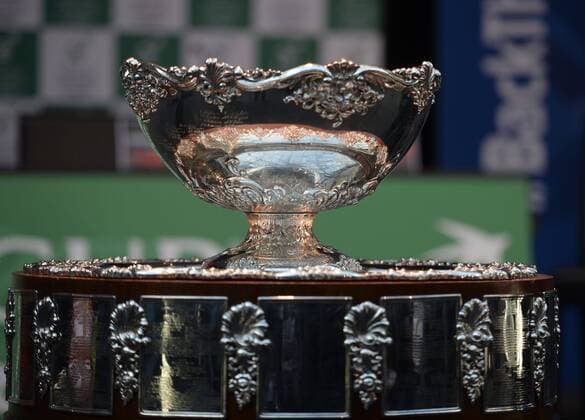 the trophy pictured during the draw of the final Davis Cup Between Belgium and Great Britain on november 27 28 29, 2015 in Flanders expo in Gent, Belgium. 26 11 2015 - Trophee - Saladier Argent TENNIS : Presentation Finale Coupe Davis - Grande Bretagne vs Belgique - Gand - 26 11 2015 PhotoNews Panoramic 
