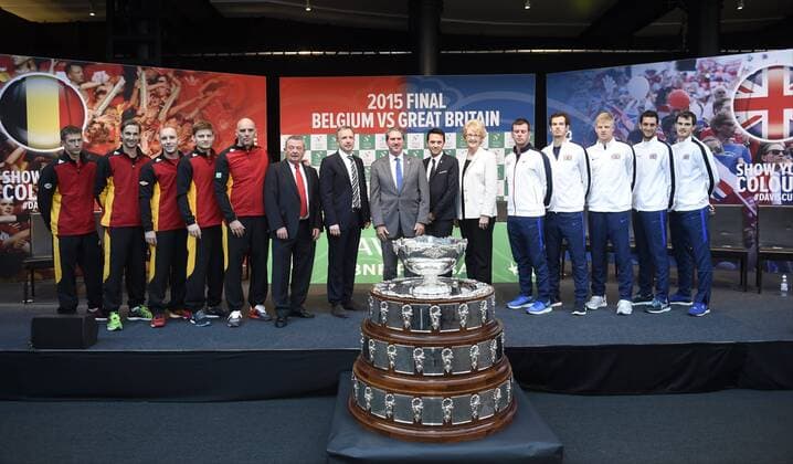 The Great Britain Davis Cup team Kyle Edmund Andy Murray Leon Smith captain and James Ward and Jamie Murray and Kimmel Coppejans David Goffin Johan Van Herck captain Steve Darcis and Ruben Bemelmans of Belgium Davis Cup team pictured - Trophee TENNIS : Presentation Finale Coupe Davis - Grande Bretagne vs Belgique - Gand - 26 11 2015 PhotoNews Panoramic 