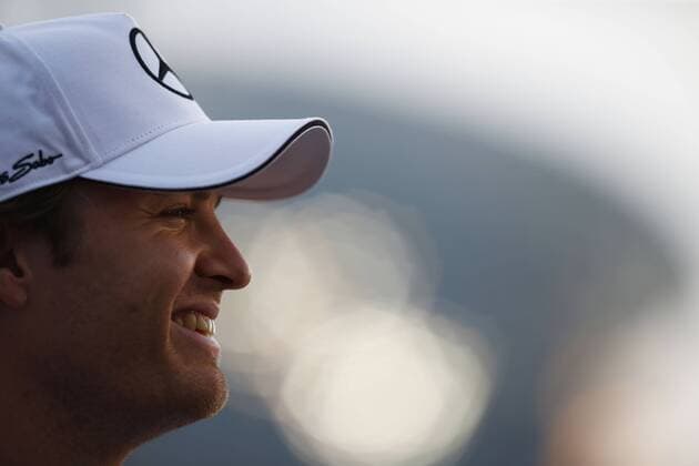 Motorsports: FIA Formula One World Championship WM Weltmeisterschaft 2015, Grand Prix of Abu Dhabi, 6 Nico Rosberg (GER, Mercedes AMG Petronas Formula One Team), xHOCHxZWEIx