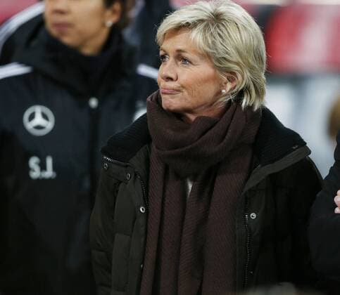 Duisburg Silvia Neid (Trainerin, Deutschland) Deutschland - England, Frauenfussball, Laenderspiel, 26.11.2015, Copyright: Deutzmannx xEibner-Pressefoto EP_cdn