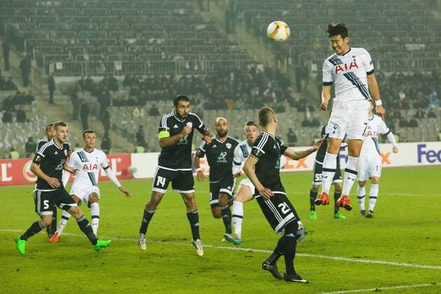 Fußball, Europa League, FK Qarabag - Tottenham Hotspur Nov. 26, 2015 - Baku, Azerbaijan - Harry Kane of Tottenham Hotspur FC open the scoring goal by Son Heung-min during the UEFA Europe League match between Qarabag FK and Tottenham Hotspur FC at Tofig Bahramov Republican stadium. Azerbaijan: Football match Qarabag - Tottenham Hotspur - ZUMAp133