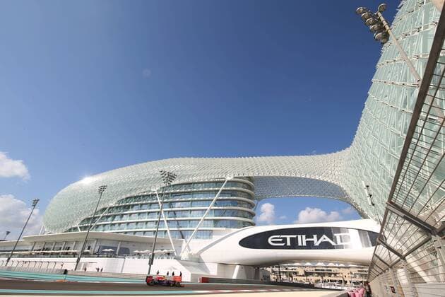 Motorsports: FIA Formula One World Championship WM Weltmeisterschaft 2015, Grand Prix of Abu Dhabi, 3 Daniel Ricciardo (AUS, Infiniti Red Bull Racing), xHOCHxZWEIx