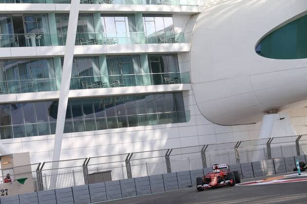 Motorsports: FIA Formula One World Championship WM Weltmeisterschaft 2015, Grand Prix of Abu Dhabi, 5 Sebastian Vettel (GER, Scuderia Ferrari), xHOCHxZWEIx