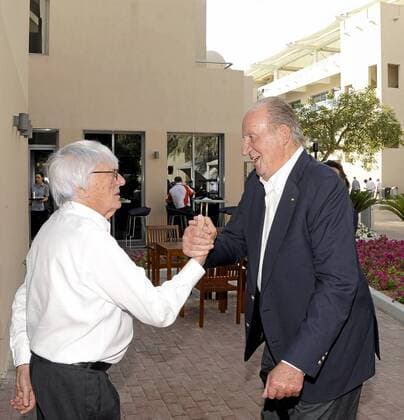 Grand Prix of Abu Dhabi test day at Yas Marina circuit. In this picture, former Spain s King Juan Carlos and Ecclestone. xRUBIOx  RV RACING PRESS