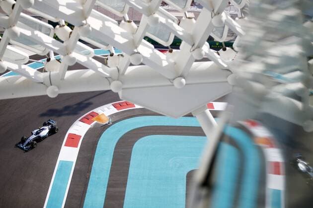 Motorsports: FIA Formula One World Championship WM Weltmeisterschaft 2015, Grand Prix of Abu Dhabi, 6 Nico Rosberg (GER, Mercedes AMG Petronas Formula One Team), xHOCHxZWEIx