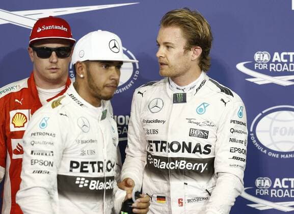 Motorsports: FIA Formula One World Championship WM Weltmeisterschaft 2015, Grand Prix of Abu Dhabi, 7 Kimi Raikkonen (FIN, Scuderia Ferrari), 44 Lewis Hamilton (GBR, Mercedes AMG Petronas Formula One Team), 6 Nico Rosberg (GER, Mercedes AMG Petronas Formula One Team), xHOCHxZWEIx