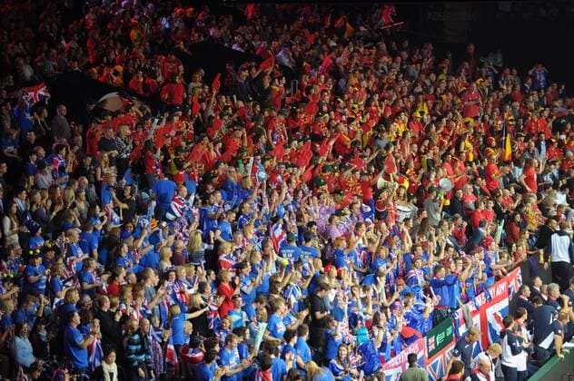 Tennis - 2015 Davis Cup by BNP Paribas - World Group Final: Belgium vs. Great Britain Day Two Rubber Three: Doubles David Goffin (Bel) and Steve Darcis (Bel) vs. Andy Murray (GB) and Jamie Murray (GB) The crowd, a mixture of blue (GB) and red (Belgium) fans during the match at the Flanders Expo, Ghent. COLORSPORT JANE BARLOW 