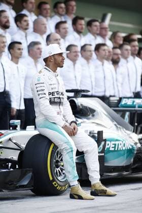 Motorsports: FIA Formula One World Championship WM Weltmeisterschaft 2015, Grand Prix of Abu Dhabi, 44 Lewis Hamilton (GBR, Mercedes AMG Petronas Formula One Team), xHOCHxZWEIx