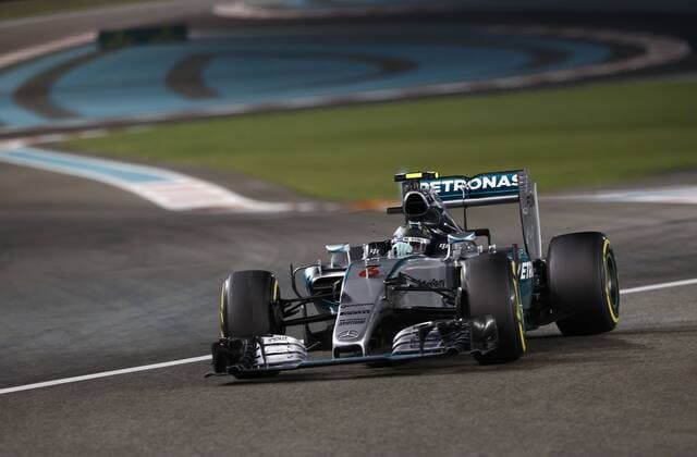 Motorsports: FIA Formula One World Championship WM Weltmeisterschaft 2015, Grand Prix of Abu Dhabi, 6 Nico Rosberg (GER, Mercedes AMG Petronas Formula One Team), xHOCHxZWEIx