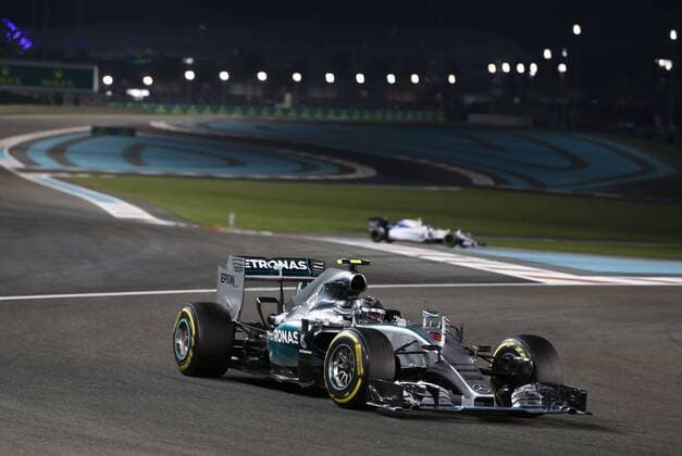 Motorsports: FIA Formula One World Championship WM Weltmeisterschaft 2015, Grand Prix of Abu Dhabi, 6 Nico Rosberg (GER, Mercedes AMG Petronas Formula One Team), xHOCHxZWEIx