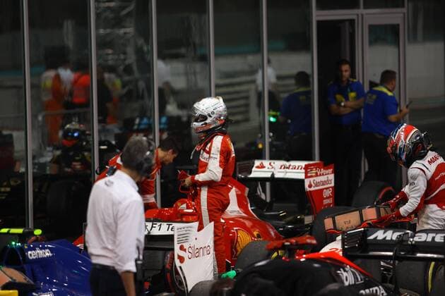Abu Dhabi Grand Prix, UAE 26 - 29 November 2015 29.11.2015 - Race, Sebastian Vettel (GER) Scuderia Ferrari SF15-T 