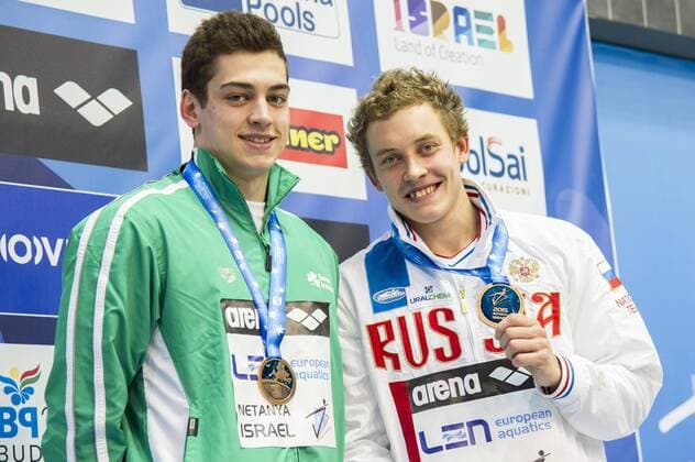Schwimmen, Kurzbahn EM in Netanya, Siegerehrungen KOSTIN Oleg RUS Bronze Medal MURPHY Alexander IRL Bronze Medal 50m Breaststroke Men - Final Netanya, Israel, Wingate Institute LEN European Short Course Swimming Championships Dec. 2 - 6, 2015 Day01 Dec.02 - Schwimmen - Kurzbahn EM 2015 - GiorgioxScala