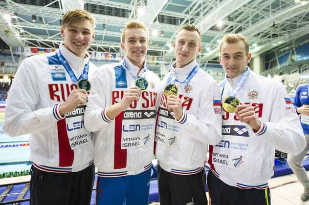 Schwimmen, Kurzbahn EM in Netanya, Siegerehrungen RUSSIA Gold Medal 4x50m Freestyle Men - Final Netanya, Israel, Wingate Institute LEN European Short Course Swimming Championships Dec. 2 - 6, 2015 Day01 Dec.02 - Schwimmen - Kurzbahn EM 2015 - GiorgioxScala