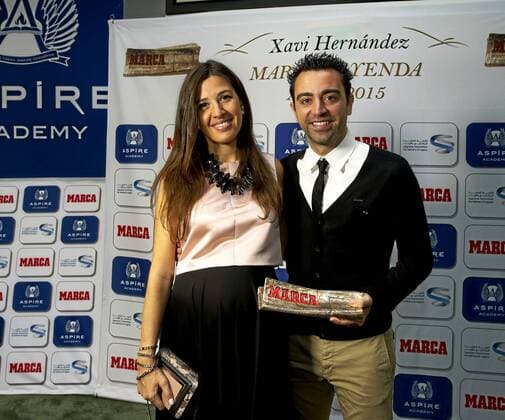 The former FC Barcelona player, Xavi Hernandez, receives the Marca Leyenda award in Doha. In this picture, Xavi with his wife Nuria. xFOTOxCHEMAxREYx 