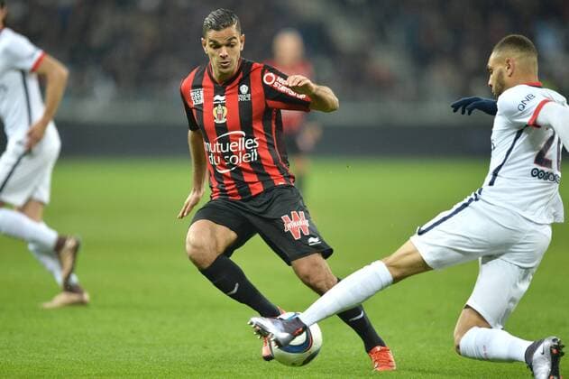Fußball, OGC Nizza - Paris St. Germain HATEM BEN ARFA (ogcn) FOOTBALL : OGC Nice vs Paris St. Germain PSG - Ligue 1 - 04 12 2015 AnthonyBIBARD FEPx 