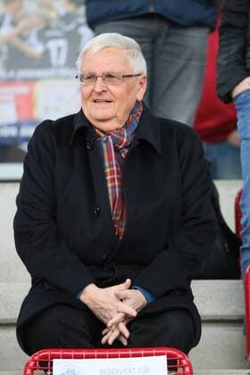 Der ehemalige DFB-Präsident Dr. Theo Zwanziger im Stadion - 1. FFC Frankfurt vs. SC Sand, Stadion am Brentanobad