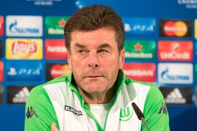 Fußball, UEFA Champions League, Abschlusstraining und Pressekonferenz VfL Wolfsburg; Dieter Hecking (Cheftrainer Wolfsburg) Portrait, Porträt, Einzelbild. xtgx