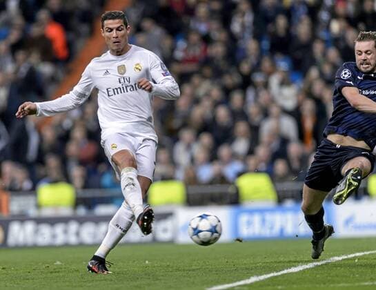 Champions League match between Real Madrid and Malmö FF - In this picture, Cristiano Ronaldo scores one of his four goals. xDIEGOxGxSOUTOx 