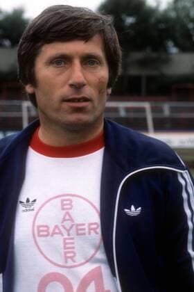 Trainer Willibert Kremer (Bayer Leverkusen)