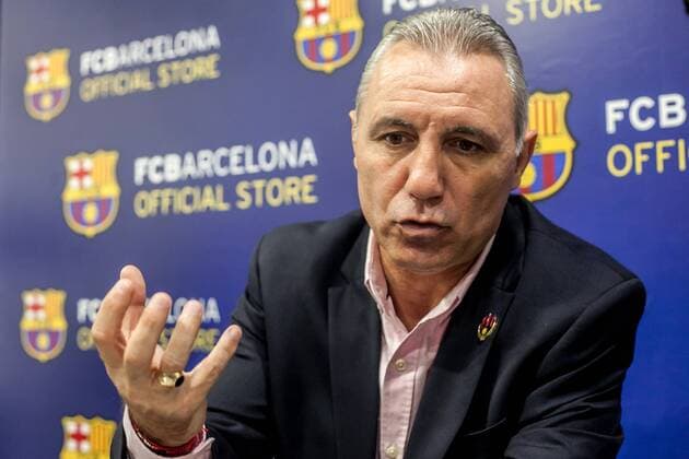 Fußball, FC Barcelona eröffnet mit Hristo Stoichkov Fanshop in Mexiko City  - ZUMAu78_