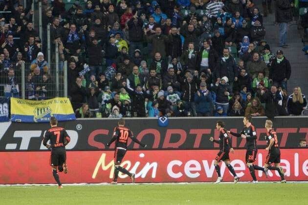 Fußball, Bundesliga, VfL Wolfsburg - Hamburger SV; Nicolai Müller (HSV, 27) Jubel, Torjubel, Freude, Emotion, Torerfolg, Aktion, action, goal, goal celebration, celebrates. xtgx