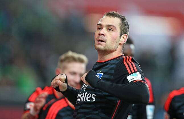 12.12.2015, Fussball 1.Bundesliga 2015 2016, 16.Spieltag, VfL Wolfsburg - Hamburger SV, in der Volkswagen Arena, Wolfsburg. Jubel Pierre-Michel Lasogga (Hamburg) zum Tor zum 0:1 