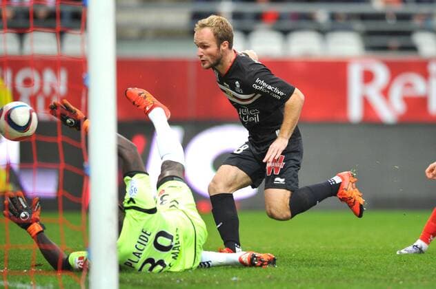 VALERE GERMAIN (Nizza) - BUT FOOTBALL : Stade Reims vs OGC Nizza - Ligue 1 - 12 12 2015 FEP Panoramic 