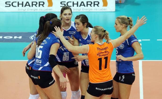 Allianz MTV Stuttgart - Köpenicker SC Berlin Deutschland, Stuttgart, 13.11.2015, Volleyball, 1. Bundesliga Frauen, Saison 2015 2016, Allianz MTV Stuttgart - Köpenicker SC Berlin: Spielerinnen Allianz MTV Stuttgart.