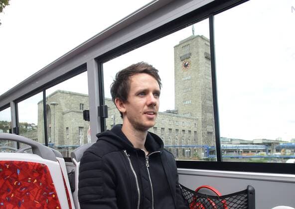 Stuttgart , Fußball VfB Stuttgart Robbie Kruse auf Stuttgart Tour mit dem Hop on Hop off Bus ,