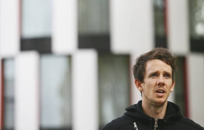 Stuttgart , Fußball VfB Stuttgart Robbie Kruse auf Stuttgart Tour mit dem Hop on Hop off Bus ,