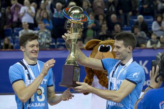 December 13, 2015. - Russia, Kaliningrad. - Russian Men s Volleyball Cup 2015. Final. VC Belogorye Belgorod vs VC Zenit-Kazan, 0:3. In picture: VC Zenit-Kazan player Igor Kobzar and Evgeny Sivozhelez (from L to R). PhotoagencyxInterpress 