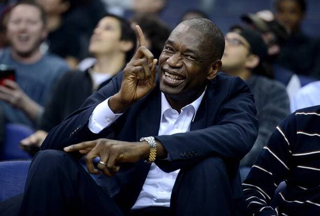 Dec. 15, 2015 - Washington, DC, USA - 20151215 - Georgetown alum and former NBA Basketball Herren USA player DIKEMBE MUTOMBO is seen in the first half of an NCAA College League USA men s basketball game between Georgetown and Monmouth at the Verizon Center in Washington. NCAA Basketball 2015 - Monmouth beat Georgetown, 83-68 - ZUMAm139