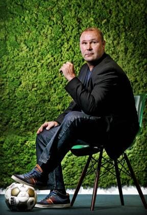 Fußball, Fotoshooting mit Jean-Marc Bosman Jean Marc Bosman 2015 2016 xVIxxIVx 4713172