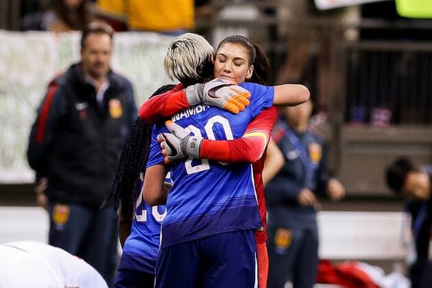 December 16 - United States of America goalkeeper Hope Solo (1) hugs United States of America forward Abby Wambach (20) as she comes out the game during the Women s national team Nationalteam Final Victory Tour match between the U.S. Women s National Team and China PR at Mercedes-Benz Superdome in New Orleans, LA. China defeated United States of America 1-0. (Photo Stephen Lew Icon Sportswire) SOCCER: DEC 16 Womens - USA v China PR Icon151216018 EDITORIAL USE ONLY