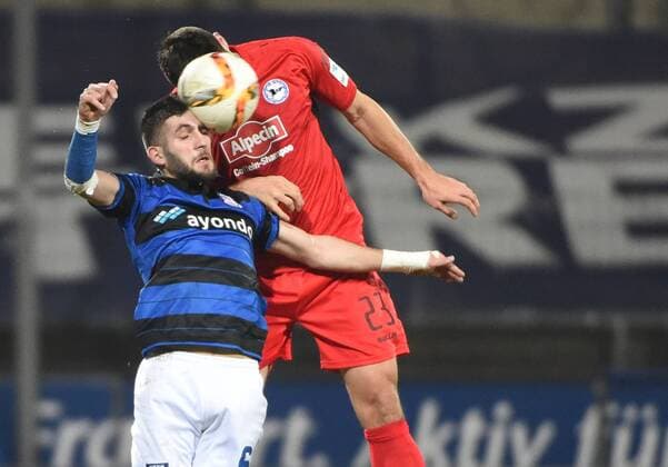 18.12.2015, xjhx, Fussball 2.Bundesliga, FSV Frankfurt - Arminia Bielefeld, emspor v.l. Fanol Perdedaj (FSV Frankfurt), Florian Dick (Arminia Bielefeld)