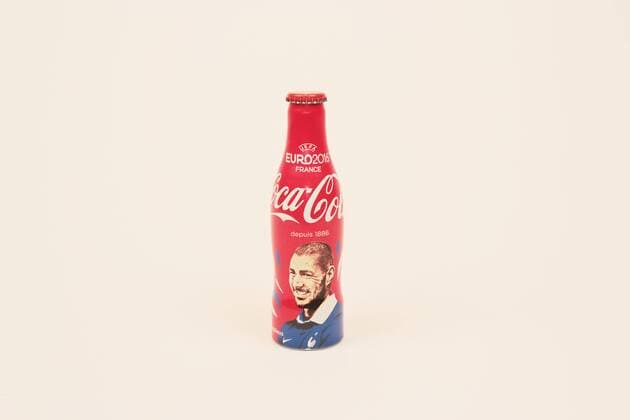 Karim Benzema Coca Cola Flasche Spezial Edition der Equipe de France anlässlich der Euro 2016 - Paris - 17 12 2015 JasonPiekarx 