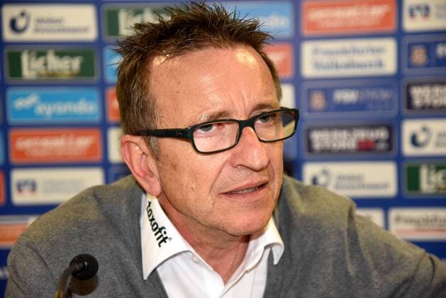 18.12.2015 Frankfurt am Main, Frankfurter Volksbank Stadion 2. Bundesliga Herren, Saison 2015 2016 FSV Frankfurt gegen Arminia Bielefeld Potrait Trainer Norbert Maier (Arminia Bielefeld )