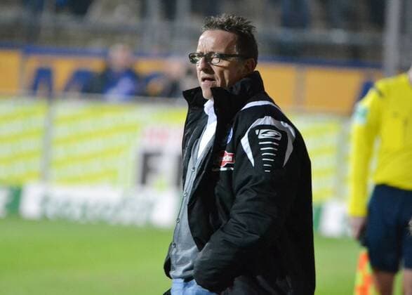 Frankfurt Trainer Norbert Meier (Bielefeld) Copyright: Roskaritzx Eibner-Pressefoto EP_rrz
