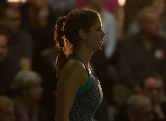 Julia Goerges (GER) in der Abensonne, Stimmung,Atmosphaere, Deutsche Meisterschaft in Biberach an der Riß, 44. Deutschen Hallenmeisterschaften 2015 Tennis - Deutsche Meisterschaft 2015 - Deutsche Meisterschaft - - Biberach an der Riss - Baden-Wuerttemberg - Germany - 20 December 2015.