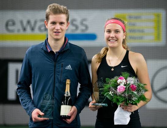 Johannes Haerteis und Antonia Lottner , Finalisten im Mixed mit Pokal, Deutsche Meisterschaft in Biberach an der Riß, 44. Deutschen Hallenmeisterschaften 2015 Tennis - Deutsche Meisterschaft 2015 - Deutsche Meisterschaft - - Biberach an der Riss - Baden-Wuerttemberg - Germany - 20 December 2015.