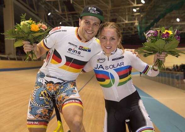 Frankfurt (Oder), 19.12.2015 - Oderlandhalle Frankfurter Kreisel - Omnium im Bahnradsport- Deutsche Meisterschaft im Bild: Juniorenweltmeisterin Emma Hinze und Maximilian Levy, beide fuhren in der Oderlandhall Bahnrekord.