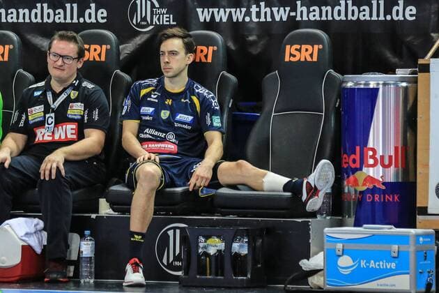 Kiel, Sparkassen Arena, DKB Handball, 1. Bundesliga , Saison 2015 2016, THW Kiel - Rhein Neckar Löwen, Patrick Groetzki(RNL) verletzte sich