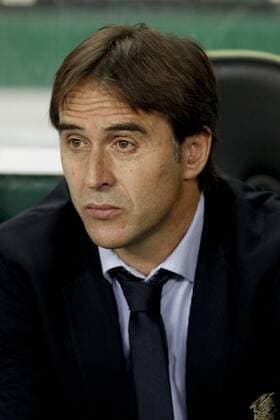 Jan. 2, 2016 - Lisbon, Portugal - Porto s coach Julen Lopetegui during the Portuguese League football match between Sporting CP and FC Porto at Jose Alvalade Stadium in Lisbon on January 2, 2016. NURPHOTO CARLOS PALMA. FBL-LIGA-POR-SPORTING-PORTO  - ZUMAn230