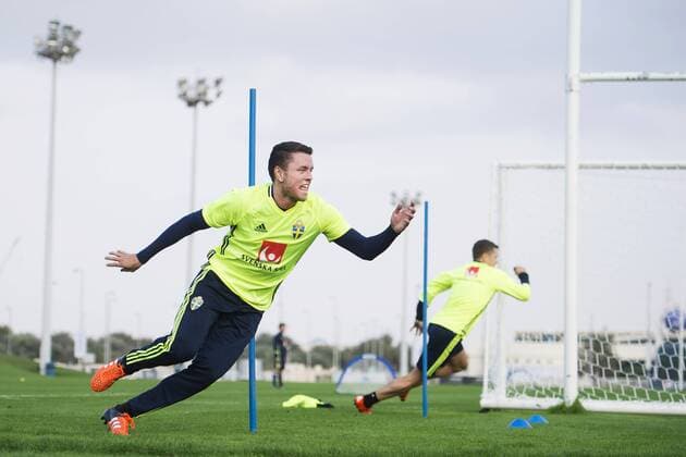 Kerim Mrabti SWE Nationalmannschaft Trainingslager  Copyright: JOHANNAxLUNDBERG BB160103JL032