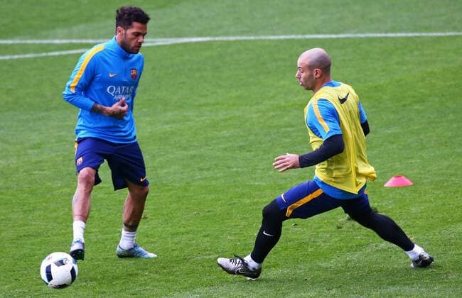 BARCELONA -january 04- SPAIN: Dani Alves and Javier Mascherano during the open day training, held on the Miniestadi, on january 04, 2016. Photo: Joan Valls Urbanandsport Cordon Press 