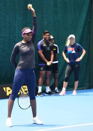 04.01.2016. Auckland, New Zealand. Venus Williams during a promotional match ahead of the ASB Classic Tennis Women s tournamnent. ASB Tennis Centre, Stanley st, Auckland, New Zealand. Monday 4 January 2016. xAndrewxCornagax  ActionPlus11693992
